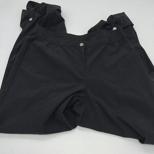 Chico's Size 0 Zenergy Pants Black Tech Fabric Convertible Roll-Up Hem Small